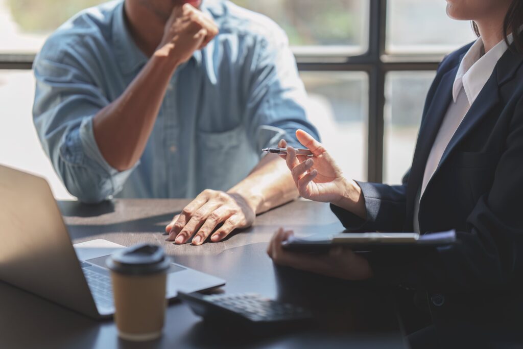 employers discussing employee future after investigation