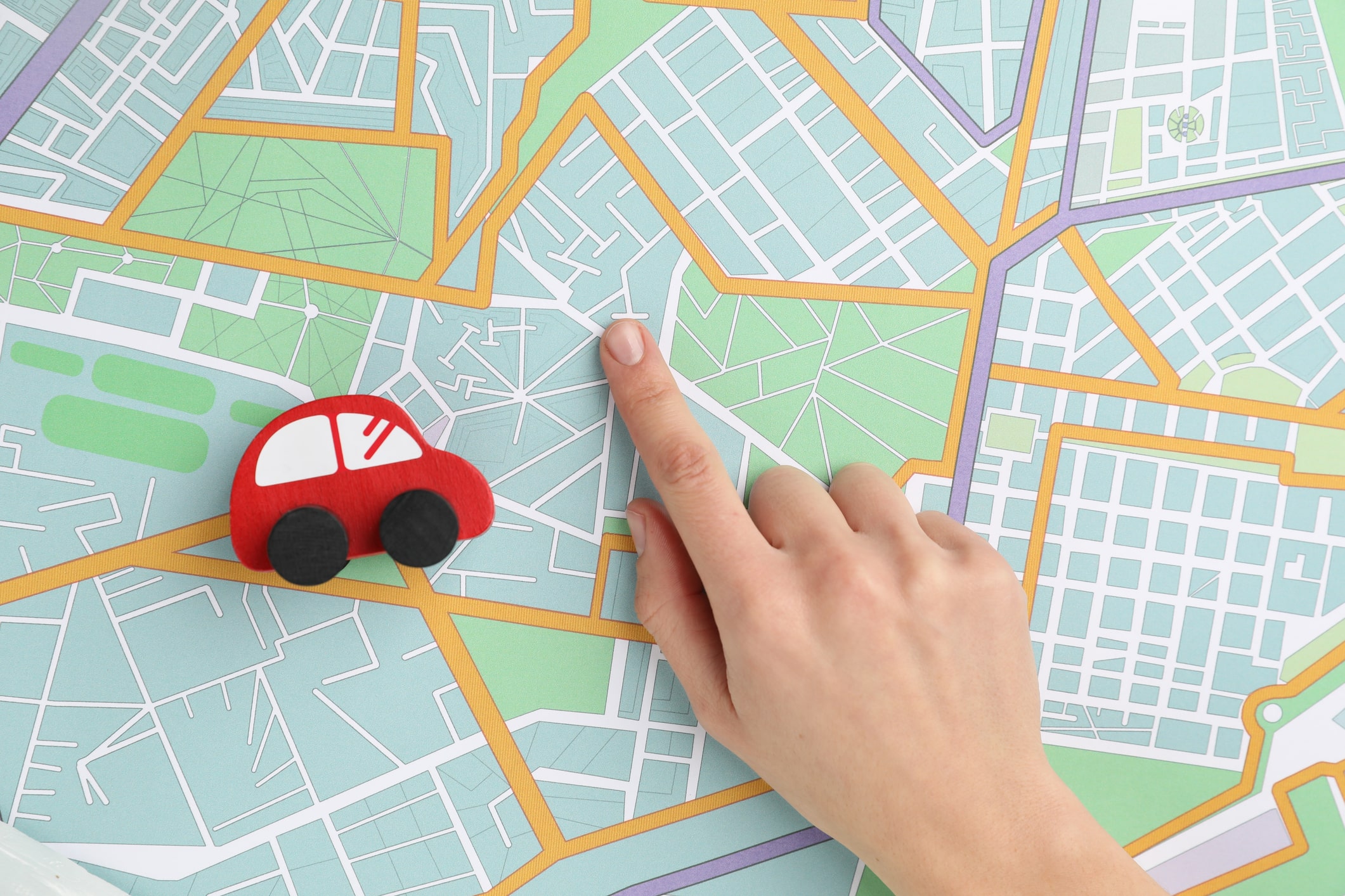 find vehicle on gps map with tracking